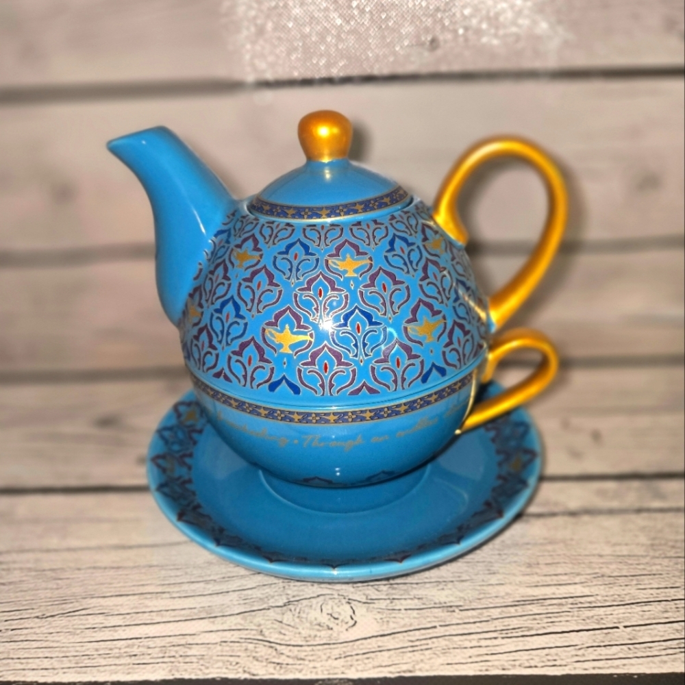 Disney Aladdin The Musical Teapot Cup Saucer Magic Lamp 3 piece blue RARE